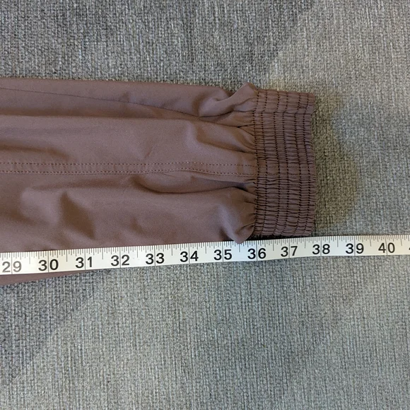 Athleta Chelsea Utility Jogger Elastic Waistband - Picture 11 of 11